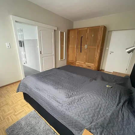 アパート Am Kurpark ブリーロン